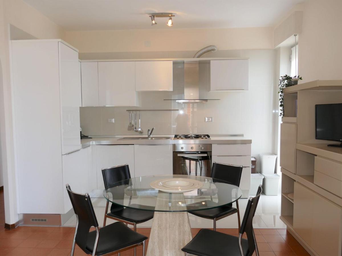 Apartment Belle Vue By Interhome Santo Stefano al Mare Exterior foto